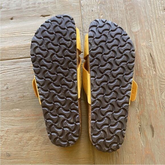 Birkenstock Siena Riveted Sandals Yellow EU 37 - Picture 5 of 7